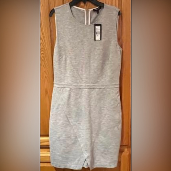 Kenneth Cole Grey Sleeveless‎ Cinched Waist Asymmetrical Front Slit Dress Size 8 - Picture 1 of 5